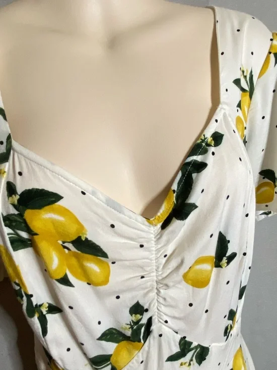 torrid White Midi Dress with Yellow Lemon Print - Picture 3 of 6